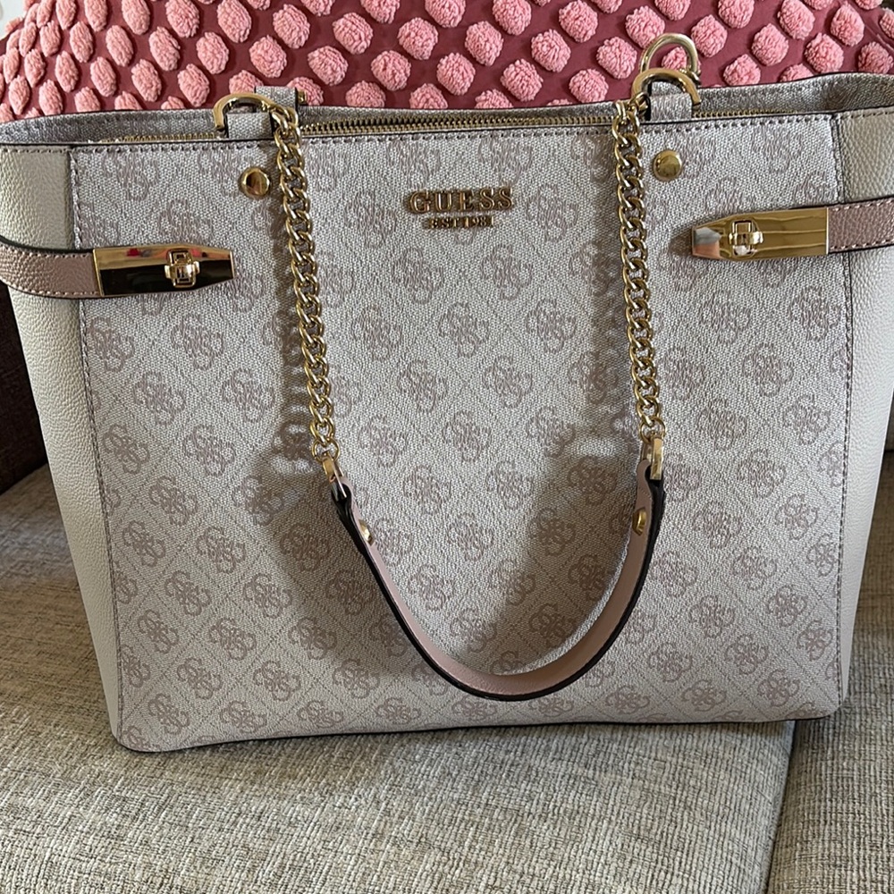 GUESS Logo Tote bag